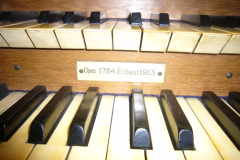 05consola3